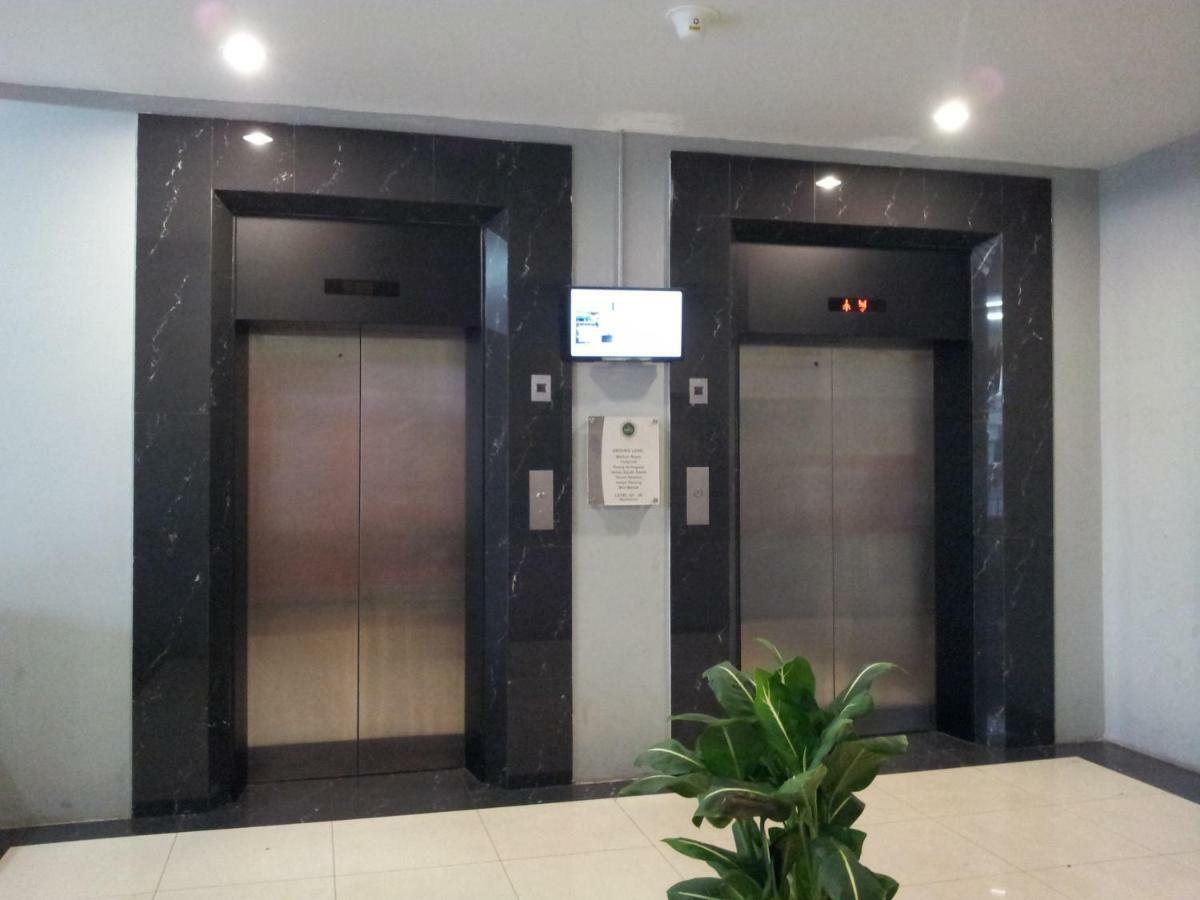 Apartemen The Suites Kayla Bandung Esterno foto